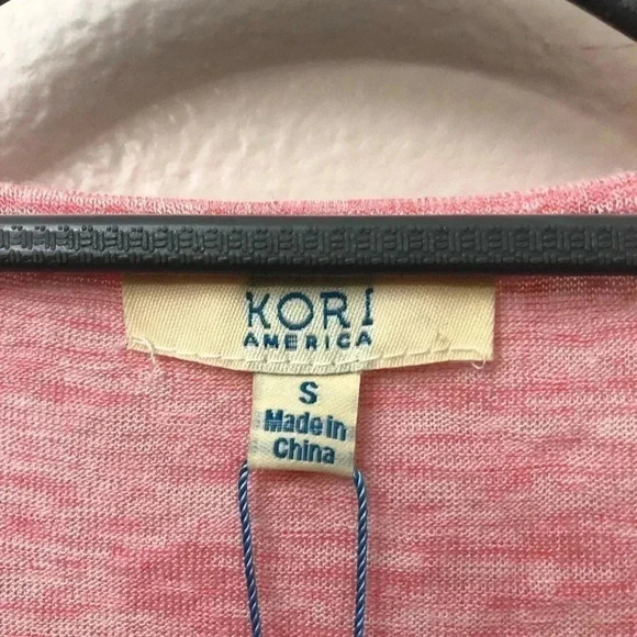 Peach Rayon top with lace‎ overlay Sz S - Picture 5 of 6